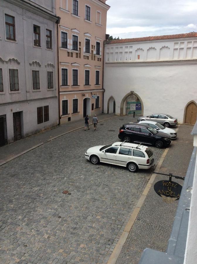 Hotel U Zlateho Andela Pardubice Exterior photo
