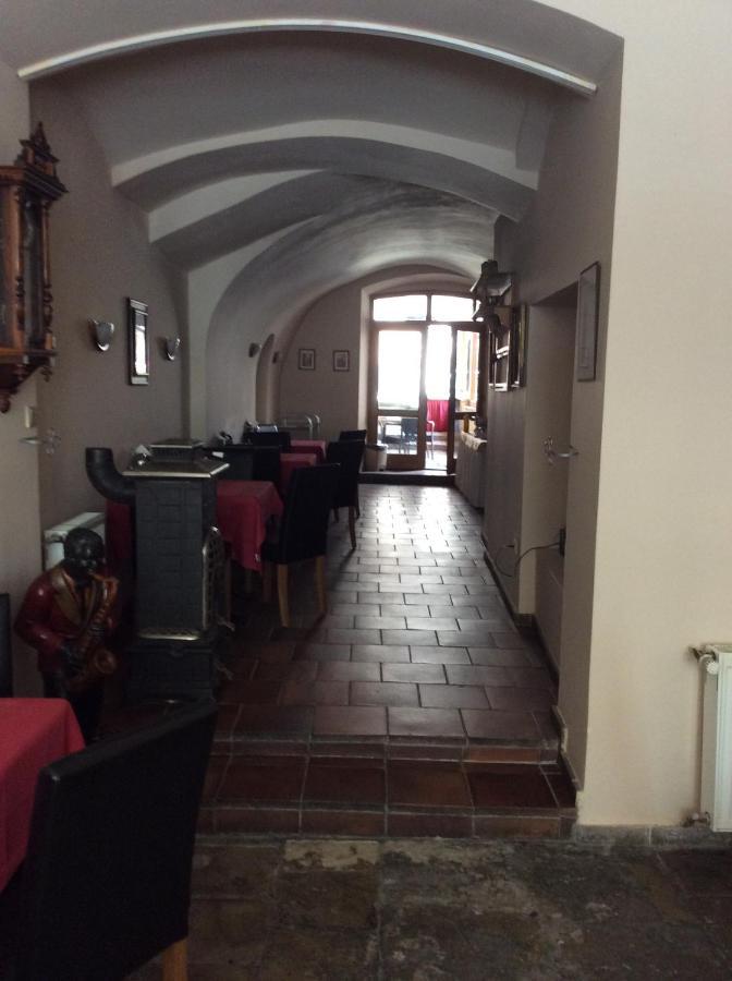 Hotel U Zlateho Andela Pardubice Exterior photo